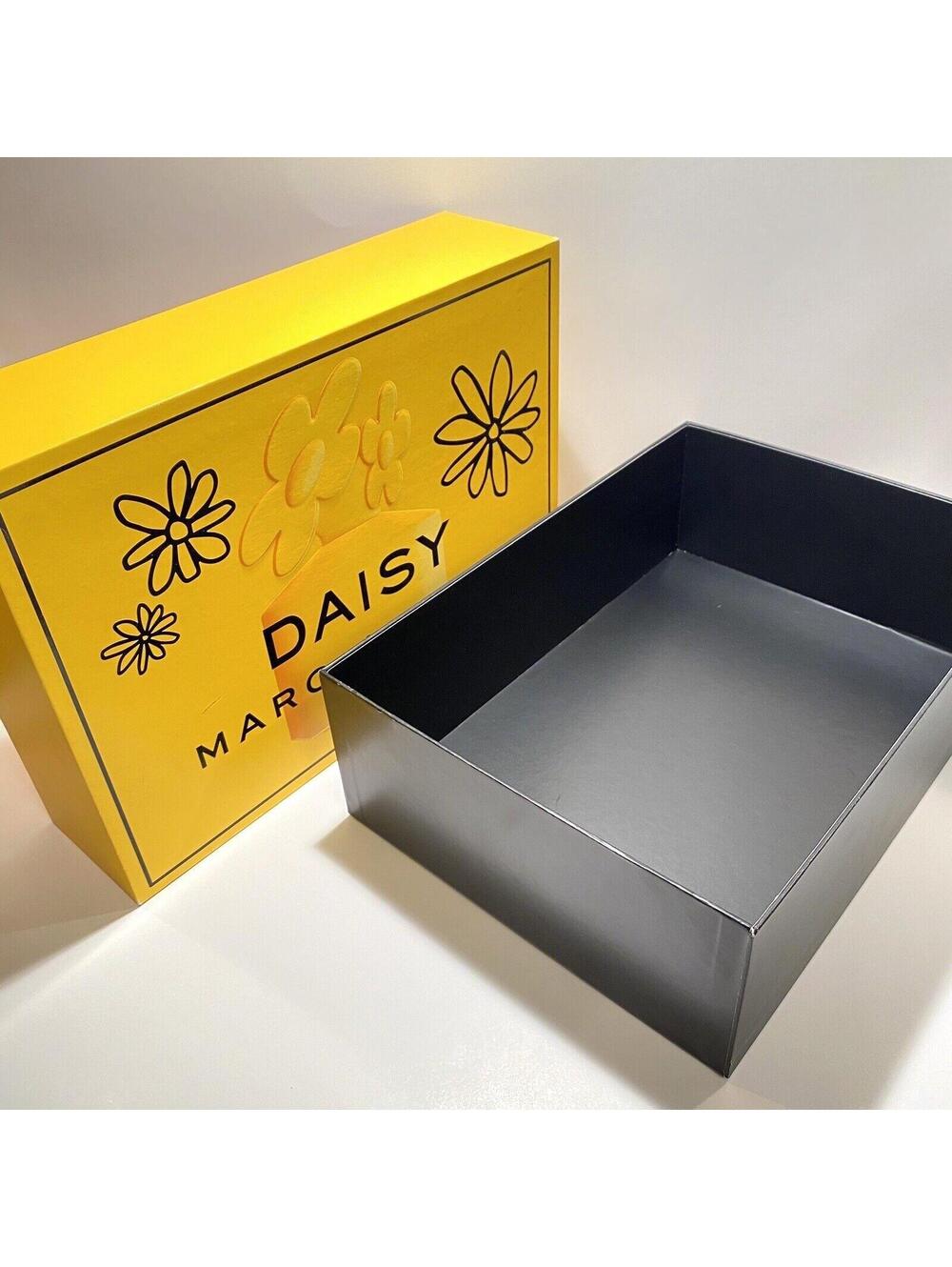 Daisy Marc Jacobs Perfume Box Yellow Cute Storage Display Rectangular Flowers